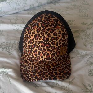 Leopard Print Women's Hat (Pink Panache)
